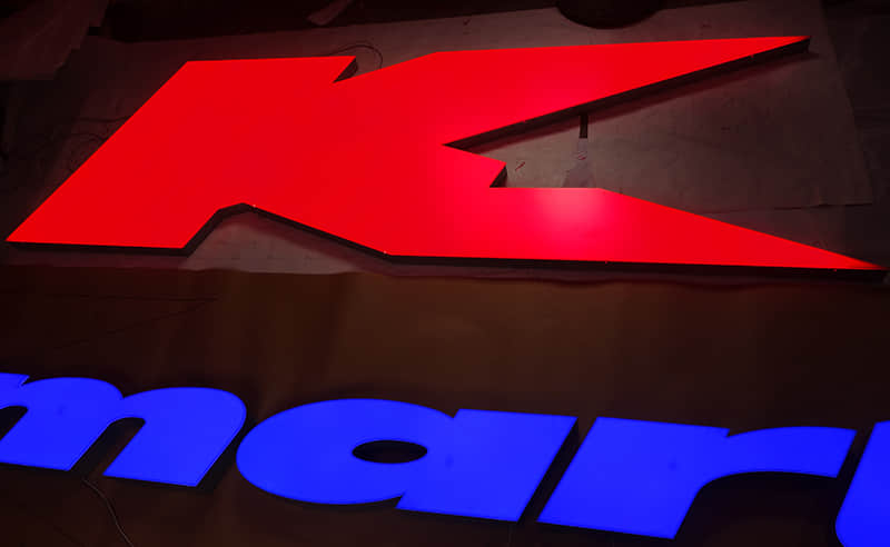Frontlit trimless aluminum letters