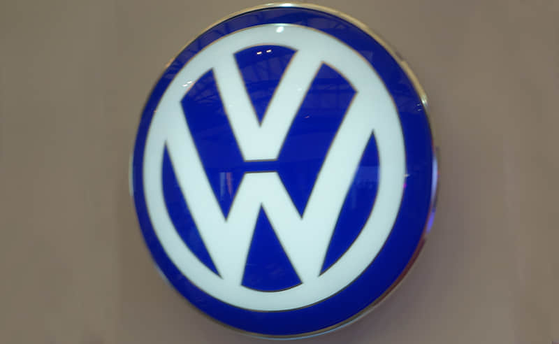 Vacuum formed acrylic auto logos